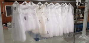 10 X PIECE BRAND NEW MIXED LINZI JAY KIDS COMMUNION DRESS LOT TO INCLUDE - FULL TULLE WHITE DRESS - LACE DRESS WITH LONG SLEEVES - SHORT LACE BODICE DRESS IN WHITE ETC ALL IN VARIOUS SIZES *** NOTE: ASSETS LOCATED IN BLACKBURN - COLLECT IN PERSON ONLY - B