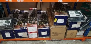 10 X MIXED CHRISTMAS TREE LOT CONTAINING, 6,5 FT MIXED TIP XMAS TREE, 7 FT FROSTED PRE-LIT XMAS TREE, SNOW FLOCKED DOUBLE TREE ARCH, ETC, COMES WITH 9 CHRISTMAS TREE STORAGE BAG WITH WHEELS, ALL ON A FULL BAY (PLEASE NOTE CUSTOMER RETURNS)