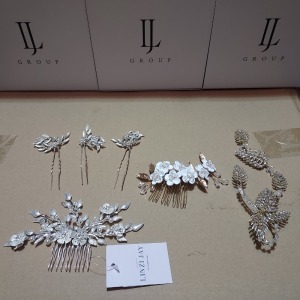 50 X PIECE BRAND NEW MIXED LINZI JAYNE WEDDING ACCESSORIES LOT TO INCLUDE BEADED DIAM SPRAY ON CLIPS - PEARL AND LEAF BRIDAL COMBS - BEADED PORCELAIN SMALL BRIDAL COMBS - BLUSH & IVORY FLOWERS FROSTED BEAD LEAFS BRIDAL COMBS ETC *** NOTE: ASSETS LOCATED I