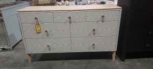 1 X 7 DRAWER SIDEBOARD LIGHT GREY WITH OAK TOP SIZE L 140 D 45, H83 CM (NOTE MARKS / SCRATCHES / CUSTOMER RETURNS )