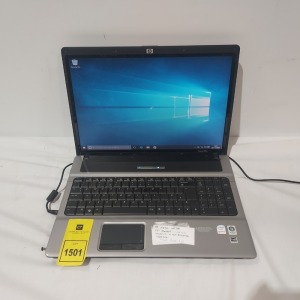 1 X HP 6820 LAPTOP 17 INCH SCREEN 128GB - WINDOWS 10 , WITH CHARGER