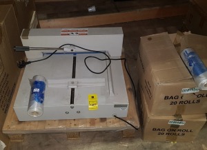 1 X EBA ( D - 72336 ) SEALING MACHINE - INCLUDES 2 BOXES OF BAGS