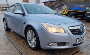 SILVER VAUXHALL INSIGNIA SRI NAV CDTI, DU63DLJ, 1 KEY, WITH V5, MOT EXPIRED, 130085 MILES, CLIMATE CONTROL, CRUISE CONTROL,ENGINE MANAGEMENT LIGHT IS ON, DIESEL PARTICULATE FILTER FULL