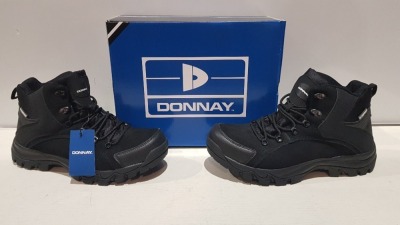 25 X BRAND NEW DONNAY SUEDE HI SN99 BOOTS ALL IN BLACK AND ALL IN SIZE UK 10 IN 5 BOXES (PLEASE NOTE - ALTHOUGH MOST BOXES ARE FACTORY SEALED WE HAVE IDENTIFIED SOME MINOR MANUFACTURING IMPERFECTIONS ON EXAMINATION - SEE SUPPLEMENTARY IMAGE & BID ACCORDI