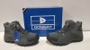 20 X BRAND NEW DONNAY SUEDE HI SN99 BOOTS IN GREY/BLACK ALL IN SIZE UK 9 IN 4 BOXES (PLEASE NOTE - ALTHOUGH MOST BOXES ARE FACTORY SEALED WE HAVE IDENTIFIED SOME MINOR MANUFACTURING IMPERFECTIONS ON EXAMINATION - SEE SUPPLEMENTARY IMAGE & BID ACCORDINGLY)