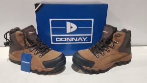 20 X BRAND NEW DONNAY SUEDE HI SN99 BOOTS IN BROWN/BLACK ALL IN SIZE UK 9 IN 4 BOXES (PLEASE NOTE - ALTHOUGH MOST BOXES ARE FACTORY SEALED WE HAVE IDENTIFIED SOME MINOR MANUFACTURING IMPERFECTIONS ON EXAMINATION - SEE SUPPLEMENTARY IMAGE & BID ACCORDINGLY