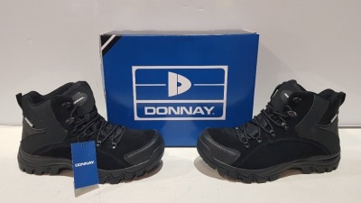 20 X BRAND NEW DONNAY SUEDE HI SN99 BOOTS IN BLACK ALL IN SIZE UK 9 IN 4 BOXES (PLEASE NOTE - ALTHOUGH MOST BOXES ARE FACTORY SEALED WE HAVE IDENTIFIED SOME MINOR MANUFACTURING IMPERFECTIONS ON EXAMINATION - SEE SUPPLEMENTARY IMAGE & BID ACCORDINGLY)