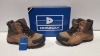 20 X BRAND NEW DONNAY SUEDE HI SN99 BOOTS IN BROWN/ BLACK ALL IN SIZE UK 8 IN 4 BOXES (PLEASE NOTE - ALTHOUGH MOST BOXES ARE FACTORY SEALED WE HAVE IDENTIFIED SOME MINOR MANUFACTURING IMPERFECTIONS ON EXAMINATION - SEE SUPPLEMENTARY IMAGE & BID ACCORDINGL