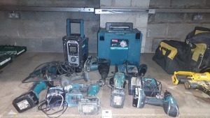 10 X MIXED MAKITA TOOL LOT CONTAINING MAKITA (DHR242) ROTARY HAMMER DRILL , MAKITA (DGA452) ANGLE GRINDER , MAKITA (HR2450) CORDED HAMMER DRILL , MAKITA (HP333D) COMBI DRILL WITH BATTERY , MAKITA RADIO (BMR 102) , 3 MAKITA CHARGING PORTS ETC