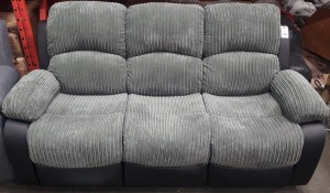 1 X HOMELIFE THREE SEATER MANUAL RECLINER SOFA