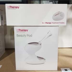 1 X BRAND NEW M-THERAPY BEAUTY PODS - FACIAL STEAMER TREATMENT PLUS 4 X BRAND NEW M-THERAPY TREATMENT PODLETS WITH SELF CLEANING CYCLE