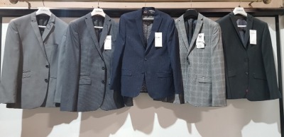 5 X BRAND NEW LIMEHAUS BLAZERS LOT IN LIGHT GREY , DARK GREY , CHECKED GREY , IN SIZES 42R , 40R 36R AND 40 LONG.