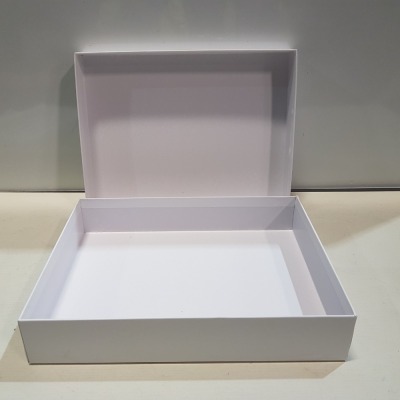 288 X BRAND NEW LINZI JAY PLAIN WHITE VEIL SIZE 38 X 29 X 7 CM BOXES IN 24 BOXES