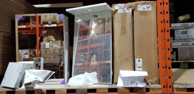 6 PIECE MIXED BATHROOM LOT CONTAINING 3 X AQUACHIC ASSEMBLED MIRRORED 450 UNIT IN WHITE ( 29440/000 ) AND 3 X EKO 450 MIRRORED UNIT IN WHITE ( 297EK36/000 )