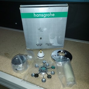 4 X BRAND NEW HANSGROHE SHUT OFF DIVERTER VALVE ( 1593200 )