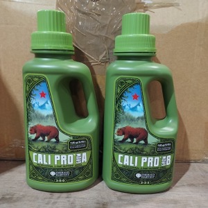 72 X BRAND NEW EMERALD HARVEST CALI PRO PROFESSIONAL 2- PART NUTRIENT - 950 ML BOTTLES 36 X GROW A 36 X GROW B