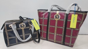 2 X BRAND NEW MIXED VERSACE JEANS COUTURE BAG LOT TO INCLUDE 1X VERSACE JEANS PRINTED BAG IN WINE SIZE L-35CM - H-30CM - D-13CM - 1X VERSACE JEANS PRINTED BAG IN NAVY SIZE - L-30CM - H-20CM - D-13CM (CLG CODE AUTHENTICATED)