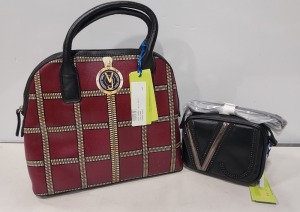 2 X BRAND NEW MIXED VERSACE JEANS BAG LOT TO INCLUDE 1X VERSACE JEANS PRINT BAG IN WINE WITH SHOULDER STRAP SIZE - L-30CM - H-28CM - D13CM 1X VERSACE JEANS PRINTED BAG IN BLACK - SIZE L-17CM - H-13CM - D-6CM (CLG CODES AUTHENTICATED)