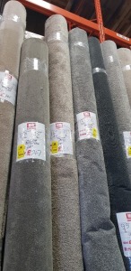 1 X PART ROLL OF HIGH QUALITY STAIN FREE - SAXONY CARPET IN BEIGE COLOUR APPROX 4.30 X 4 METER ROLL