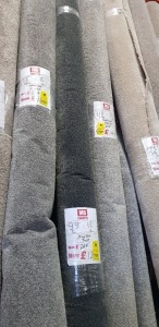 1 X PART ROLL OF HIGH QUALITY STAIN FREE - LUXURY TWIST CARPET IN LIGHT GREY COLOUR APPROX 3 X 4 METER ROLL