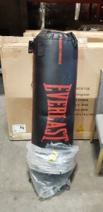 1 X BRAND NEW 4FT EVERLAST ELITE LEATHER BOXING BAG - IN BLACK AND RED - NO BOX