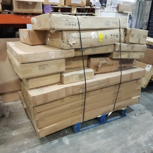 10 X PIECE MIXED FURNITURE LOT TO INCLUDE - CARLETON OVERBED STORAGE UNIT IN WHITE - LANCASTER 3 PIECE BEDROOM SET IN BLUE - LANCASTER COMBI UNIT IN GREY ETC (PLEASE NOTE CUSTOMER RETURN MAYBE ONLY PART BOXES)