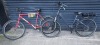 2 PIECE MIXED BIKE LOT CONTAINING 1 X GIANT MOUTNAIN BIKE - 20 INCH - 18 GEARS 1 X UNBRANDED ELECTRIC BIKE - NO BATTERY OR CABLES ( BAD CONDITION ) - 16 INCH FRAME