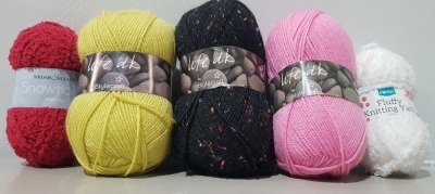 100 X BRAND NEW STYLE CRAFT KNITTING YARNS IN VARIOUS COLOURS IE HOLLY, ZING, BLACK NEPP AND PINK LADY ETC IN VARIOUS SIZES IE APPROX 298 METRES, 270 METRES, 268 METRES AND 375 METRES IN ONE BOX