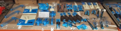 37 X PIECE BRAND NEW MIXED OX TOOL LOT TO INCLUDE STRAIGHT CUT AVIATION SNIPS - SILICONE GUNS - COMBINATION SQUARES - RENDER SCRAPERS - 16 OZ CLAW HAMMERS - PLASTERING TROWELS - RUBBER MALLETS - ETC ON FULL BAY