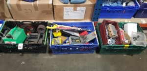 10,000 PIECE MIXED LOT TO INCLUDE LARGE AMOUNT OF STAINLESS / GALVANISED STEEL NUTS AND BOLTS IN VARIOUS SIZES - CUTTING DISKS - PETROL CAN - VICES- HAND SAW - DRILL BITS - ETC IN 6 TRAYS - TRAYS NOT INCLUDED