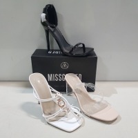 15 X MIXED MISSGUIDED WOMENS SHOES CONTAINING SQUARE TOE PATENT HEELED SANDAL IN BLACK , WF MID ILLUSION HEEL CLEAR SANDAL IN NUDE , POINTED TOE PERSPEX STILETTO IN NUDE , STRAPPY RING DETAIL HEELED SANDAL IN WHITE ETC ALL IN SIZE 6 (NOTE - SOME HAVE SECU