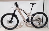 SCOTT PATRON ERIDE 910 BIKE MODEL: 286515 SIZE: L ORIG RRP &pound;6349 PATRON ERIDE ALLOY FRAME FOX 38 PERF. 160MM FORK FOX FLOAT EVOL ERIDE, 160MM, TWINLOC SHIMANO XT 12 SPEED BOSCH CX, 750WH POWERTUBE SHIMANO SLX 4 PISTON DISC BRAKES MAXXIS FOLDABLE TIRES SYN
