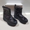 24 X BRAND NEW ANKLE MOON BOOTS IN COLOUR BLACK IN MULTIPLE SIZES CONTAINING 3 IN SIZE 5 AND 9 IN SIZE 6 , 6 IN SIZE 7 AND 6 IN SIZE 4 IN 2 BOXES.