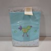 20 X BRAND NEW LOLLIPOP LANE MOSES BASKET BEDDING SET TO INCLUDE REVERSIBLE BLANKET , CRIB FITTED SHEET , SOFT JERSEY BAG IN MULTI COLOUR IN ONE TRAY ( TRAYS NOT INCLUDED)