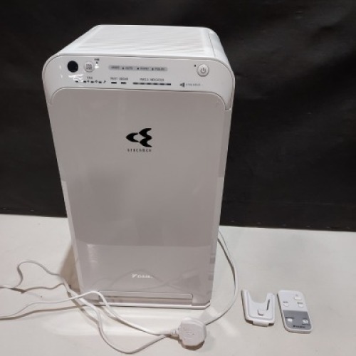 1 X USED DAIKIN AIR PURIFIER ( MC55VBFVM) - INCLUDES REMOTE CONTROL