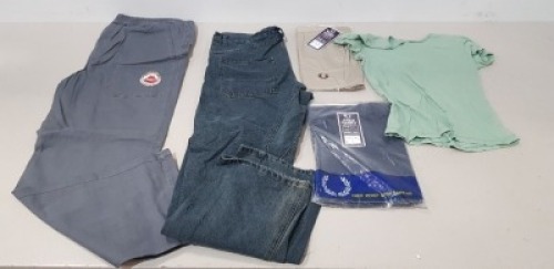 100 X MIXED ADULT CLOTHING LOT CONTAINING TEDDY SMITH T-SHIRT IN RED IN SIZE MEDIUM , DUCK AND COVER PANTS IN LIGHT GREY IN SIZE 32 , GRIFFIN PANTS IN BROWN IN SIZE 32 , DISTANT THIN JUMPER IN GREY/BLUE IN SIZE LARGE ETC IN 5 TRAYS (NOTE - TRAYS NOT INCLU