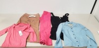 100 X MIXED ADULT CLOTHING LOT CONTAINING FRENCH CONNECTION WOOLY JACKET IN CREAM AND GREY IN SIZE LARGE , BIYOUNG PANTS IN LIGHT BROWN IN SIZE 36 , VILA VEST IN RED IN SIZE MEDIUM , BIG CHIC TOP IN PINK IN SIZE 46 ETC IN 5 TRAYS (NOTE - TRAYS NOT INCLUDE