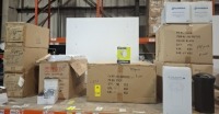 214+ BRAND NEW MIXED LIGHTS LOT CONTAINING 12 CAST ALUMINIUM IP67 FIXED HALOGEN GROUND LIGHT , 14 ALUMINIUM IP 65 FIXED 15W COMPACT FLUORESCENT DOWNLIGHT , 40 - 65 LUMENS PER WETT GU10 COMPACT FLUORESCENT LAMP , 148 12V DC LED ALUMINIUM FIXED CABINET LIGH