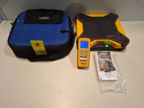 1 X FIELDPIECE JOB LINK REFRIGERANT SCALE ( SR47 ) WITH A WIRELESS REMOTE CONTROL AND CARRY BAG ( S/N 22110026AACK )