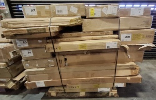 14 X PIECE MIXED FLAT PACK FURNITURE LOT TO INCLUDE LANCASTER 4 PIECE BEDROOM SETS - SHERBOURNE COFFEE TABLE - CARLETON MIRRORED COMBI UNIT - JUPITER 4 DRAWER CHEST ETC (PLEASE NOTE CUSTOMER RETURNS SOME MAY ONLY BE PART BOXES)
