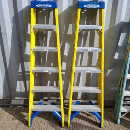 2 X WERNER FIBREGLASS 5 STEP LADDERS