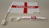 400 X BRAND NEW ENGLISH FLAGS IN 2 BOXES