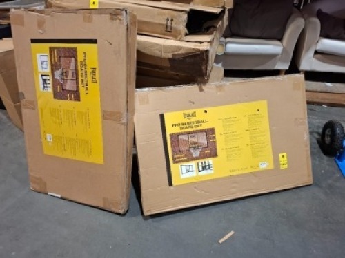 2 X EVERLAST PRO BASKETBALL BOARD SET (NOTE CUSTOMER RETURNS)