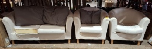 3 X MIXED FURNITURE LOT CONTAINING 1 TWO SEATER SOFA AND 2 ARMCHAIRS IN WHITE (NOTE IN POOR CONDITION)