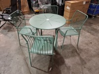 1 X 5 PIECE VENICE METAL OUTDOOR DINING SET - IN GREEN - TABLE - 90 CM DIAM / H 73.5 CM CHAIRS - W 54 X D 60 X H 86 .5 CM ) (NO PARASOL - NO BOX )
