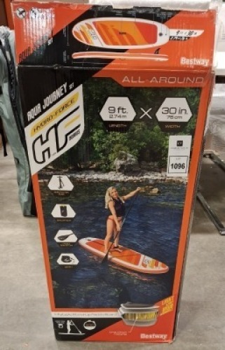 1 X NEW HYDRO-FORCE INFLATABLE STAND UP PADDLE BOARD IN SIZE 2.74M LENGTH X 76CM WIDTH (PLEASE NOTE - BOXES WATER DAMAGED)