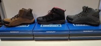 25 X BRAND NEW DONNAY SUEDE SN99 BOOTS IN MIXED COLOURS 11 IN BROWN/BLACK IN MIXED SIZES 6 IN SIZE 9.5 AND 5 IN SIZE 10 , 3 IN BLACK/RED IN MIXED SIZE 7 , 9 , 9.5 , AND 11 IN GREY/BLACK IN MIXED SIZES 3 IN SIZE 8 AND 5 IN SIZE 9 AND 3 IN SIZE 10 - (