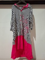 30 X BRAND NEW SEEMORE LONG TOPS IN MIXED COLOURS PINK/BLACK/WHITE AND BLACK/WHITE/RED ALL IN S , L IN ONE BOX