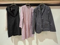20 X BRAND NEW MIXED WOMENS CLOTHING LOT IN VARIOUS DESIGNS IE ESSENTIALS ZARA PANTS IN BLACK IN SIZE SMALL , SELECT JUMPER IN PURPLE IN SIZE SMALL , PULL&BEAR PANTS IN GREY IN SIZE MEDIUM , CENTRED BLAZER IN NAVY BLUE IN SIZE LARGE ETC ALL IN ONE BOX