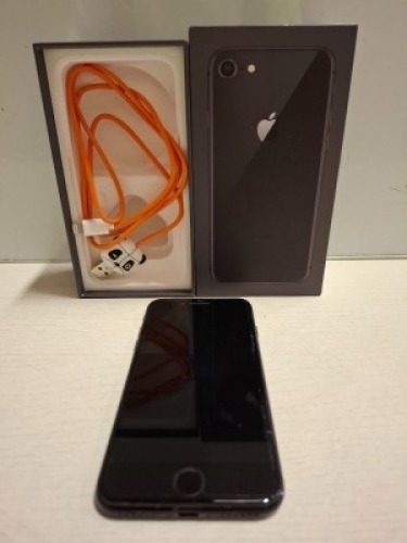 1 X BOXED IPHONE 8 WITH CHARGING CABLE 64GB